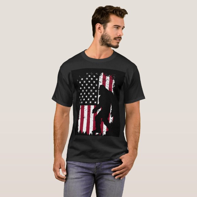 Camiseta Patriotic Bigfoot American Flag (Anverso completo)