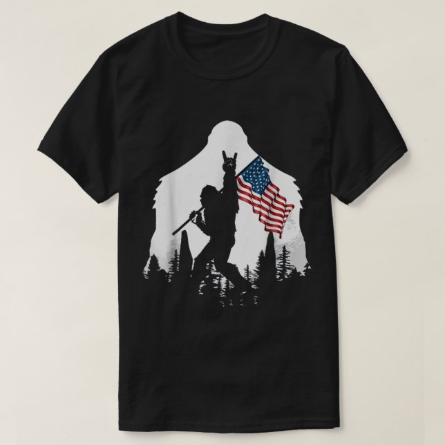 Camiseta Patriotic Bigfoot Silhouette Art (Diseño del anverso)