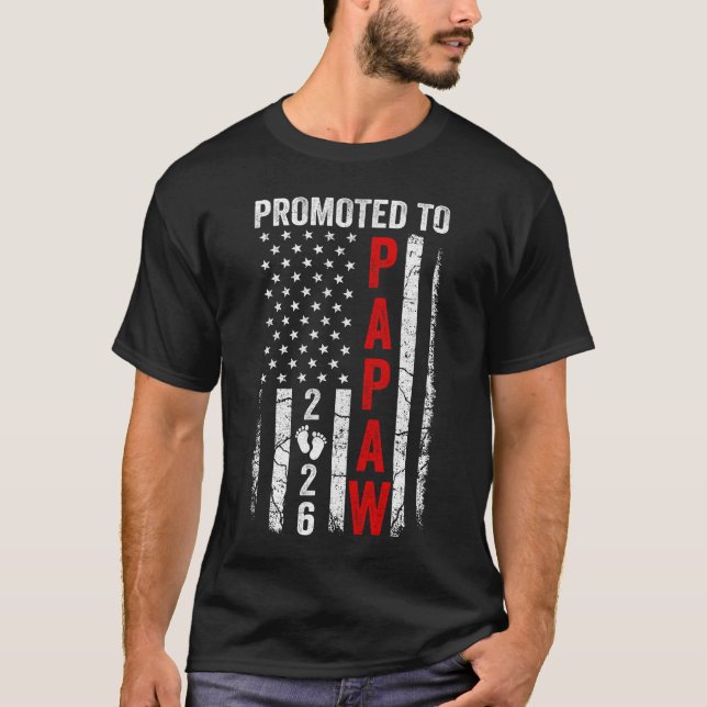 Camiseta Patriotic Promoted To Papaw 2026 First Time New Pa (Anverso)