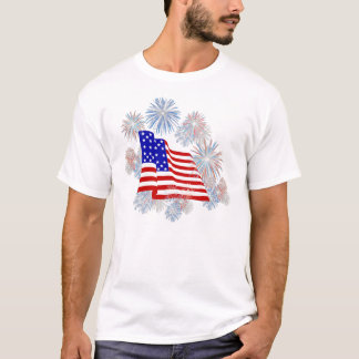 Camiseta patriótica de la bandera de los fuegos