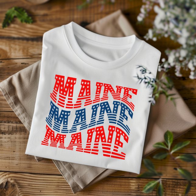 Camiseta Patriótica Maine Red and Blue Boho (Subido por el creador)