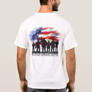 Camiseta Patriótico Nunca Retrocede