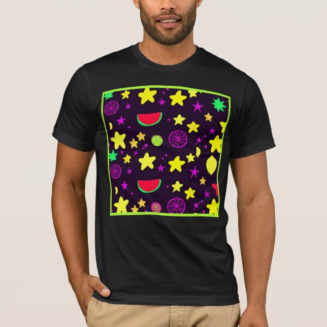 Camiseta Patrón Colorido De Estrella Y Frutas (Anverso)