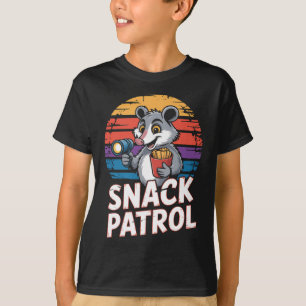 Camiseta Patrulla De Aperitivos De Possum Con Lluvia Y Hips