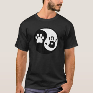 Camiseta Paw de perro y mano humana imprimen a Yin Yang