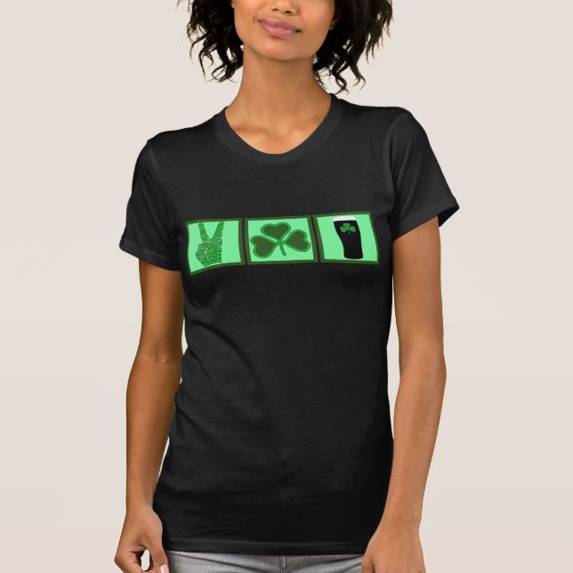 Camiseta Paz, amor y cerveza irlandesa (Anverso)