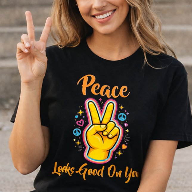 Camiseta Peace Looks Good on You – Positive Vibes Graphic (Subido por el creador)