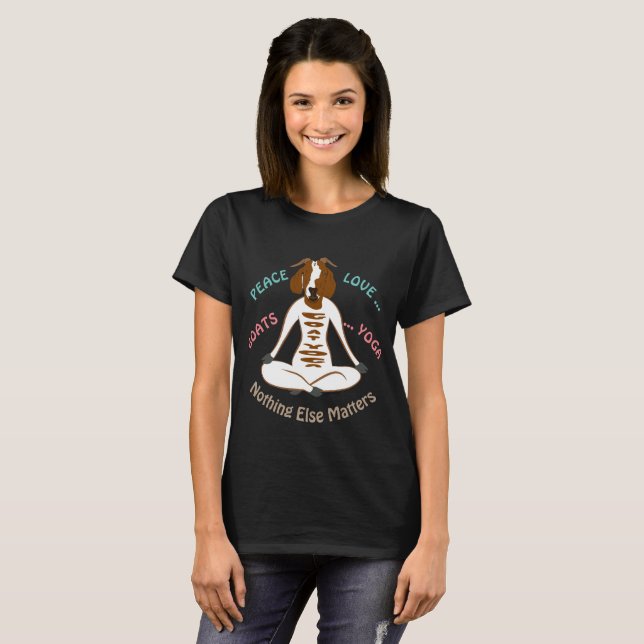 Camiseta PEACE LOVE GOATS YOGA | GetYerGoat™ (Anverso completo)