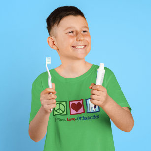 Camiseta Peace Love Orthodontics Kids