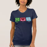 Camiseta Peace Love Science<br><div class="desc">Cool gift for a science teacher, scientist, or just a geek that love to learn about how the world works. Cute Peace Love Science design with a peace sign, heart, and atom model.</div>