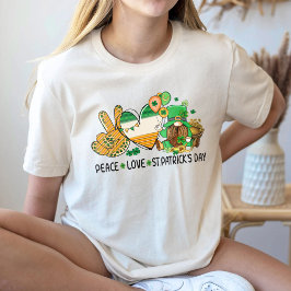 Camiseta Peace Love St Patricks Day Shirt, Shamrock leaf