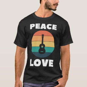Camiseta Peace Love Ukulele Peace Love Uke Player Retro