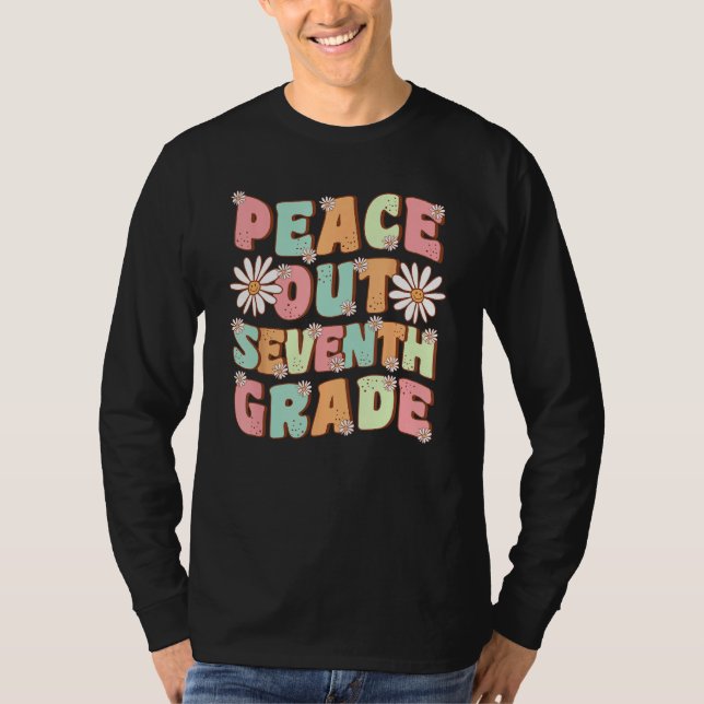 Camiseta Peace Out Seventh Grade Daisy Groovy 1 (Anverso)