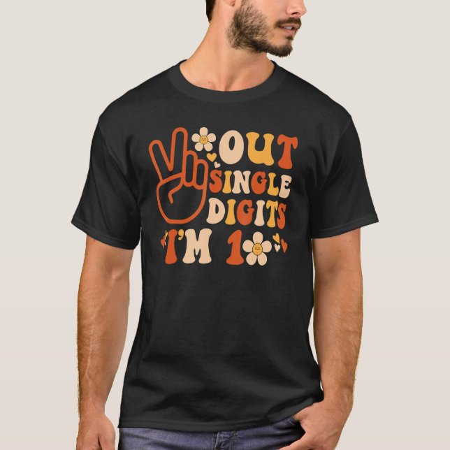 Camiseta Peace Out Single Digits Im 10 Retro Groovy Birthda (Anverso)
