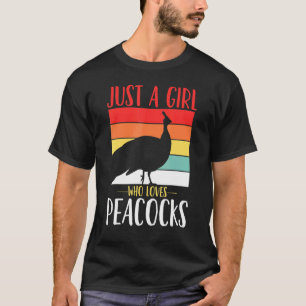 Camiseta Peacock sólo un Chica que ama el retro de los pavo