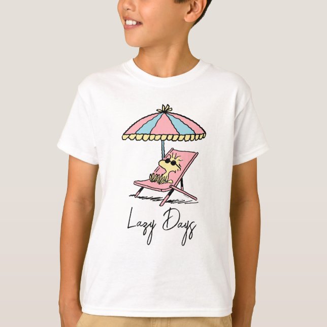 Camiseta PEANUTS | Relajación de bosques en la playa (Anverso)