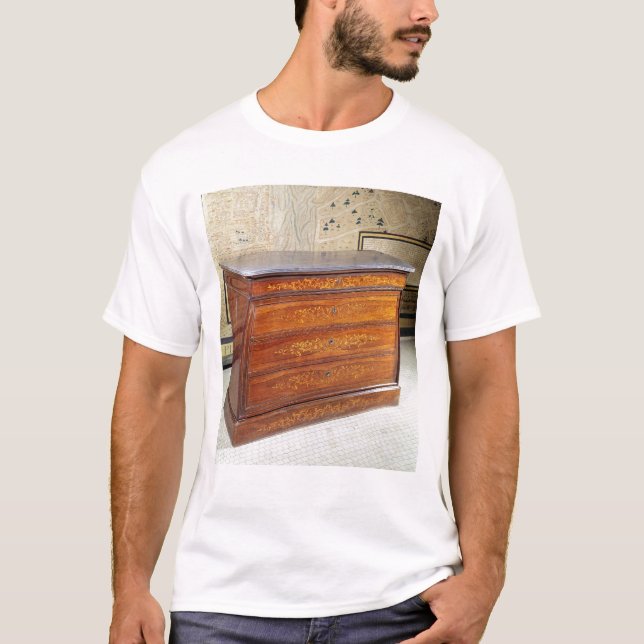 Camiseta Pecho de cajones, período de Louis-Felipe (Anverso)