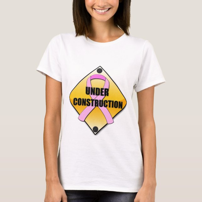 Camiseta Pechos bajo construcción ($24,95) (Anverso)