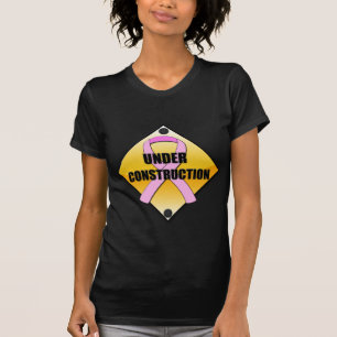 Camiseta Pechos bajo construcción ($29,95)