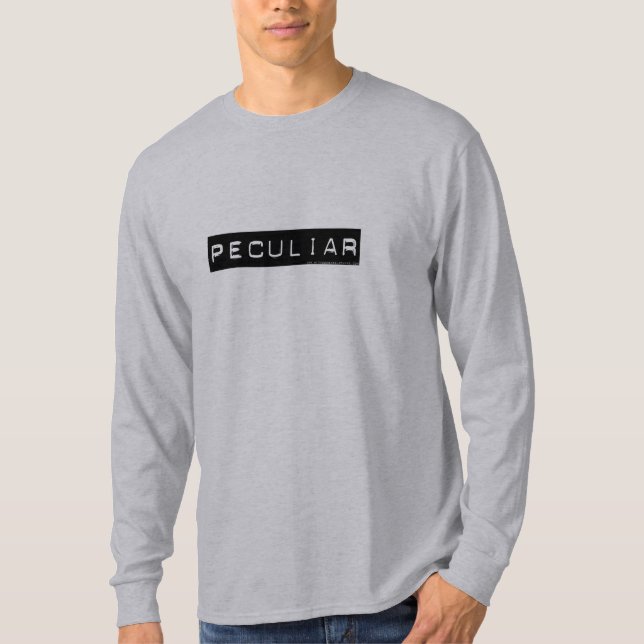Camiseta Peculiar (Anverso)