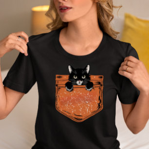 Camiseta Peekaboo Black Cat Bolsillo