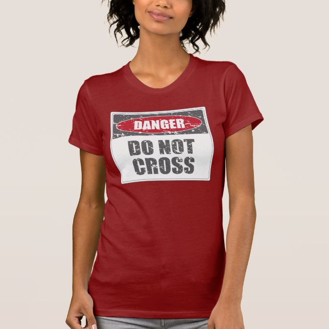 Camiseta Peligro - No cruzar gris (Anverso)
