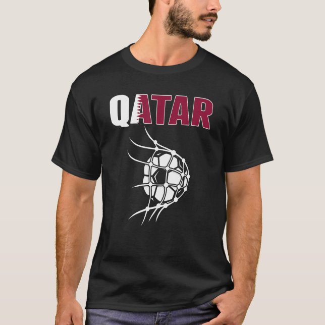 Camiseta Pelota De Fútbol En Qatar En Apoyo A Los Objetivos (Anverso)