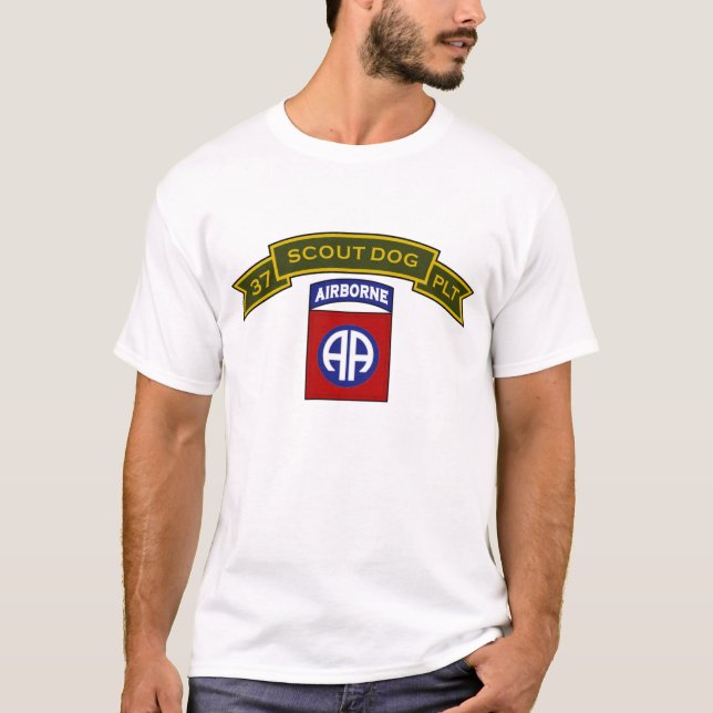 Camiseta Pelotones del perro del explorador (Anverso)