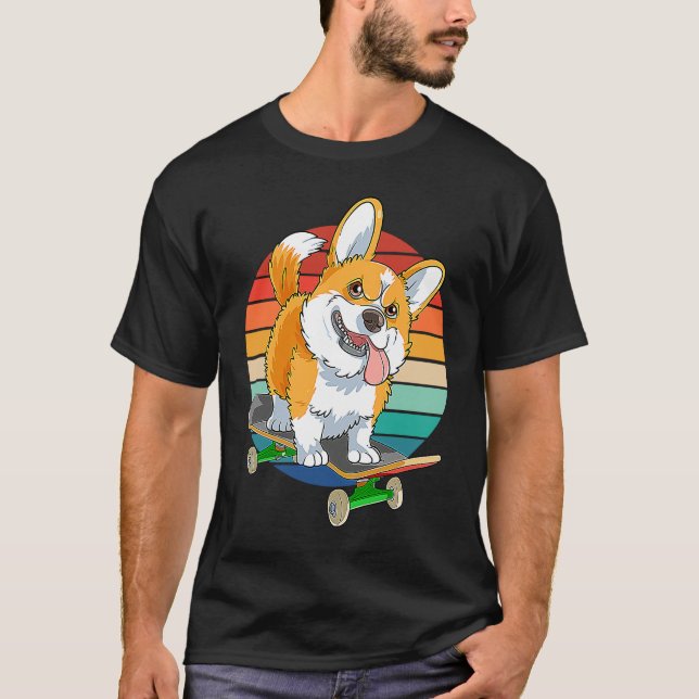 Camiseta Pembroke Welsh Corgi Skateboarding Dog  Skateboard (Anverso)