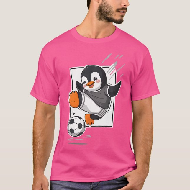 Camiseta Penguin Playing Soccer Kicking Football Cute Carto (Anverso)