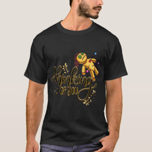 Camiseta Pensando en tu divertida muñeca de Halloween Voodo