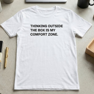 Camiseta Pensar Fuera de la Zona de Confort de la Caja Crea