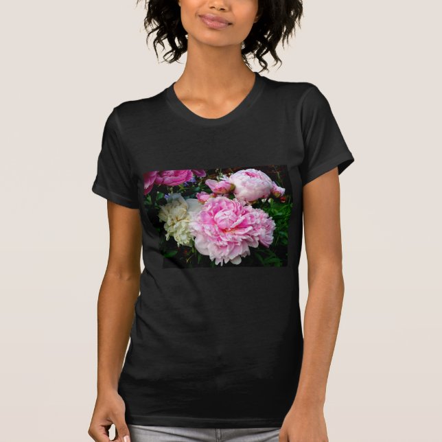 Camiseta Peonias rosas y blancas (Anverso)
