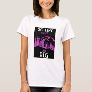 Camiseta Pequeña Casa Decoración