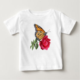 Camiseta pequeña con mariposa monarca en rosa roja