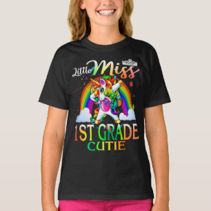 Camiseta Pequeña Miss Arcoiris de 1° grado, unicornio