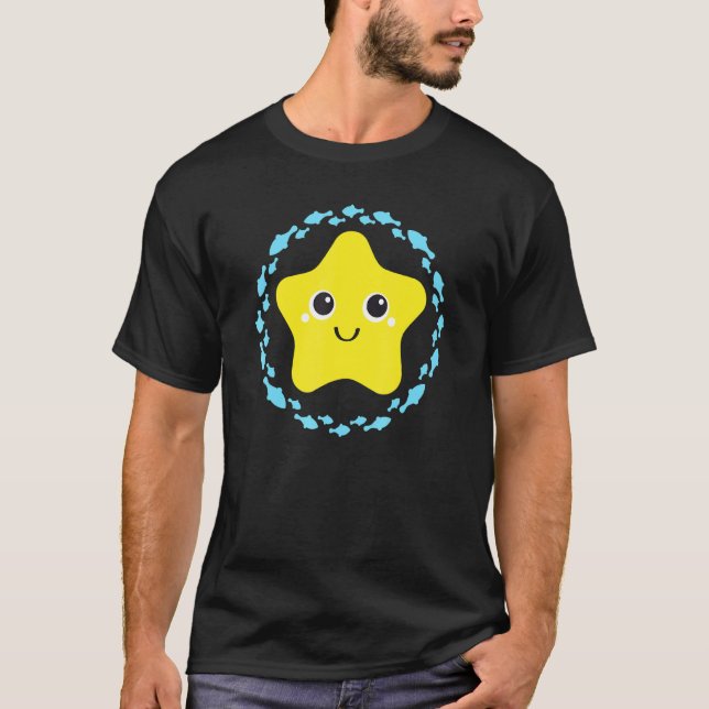 Camiseta Pequeña y divertida estrella de mar en círculo de  (Anverso)