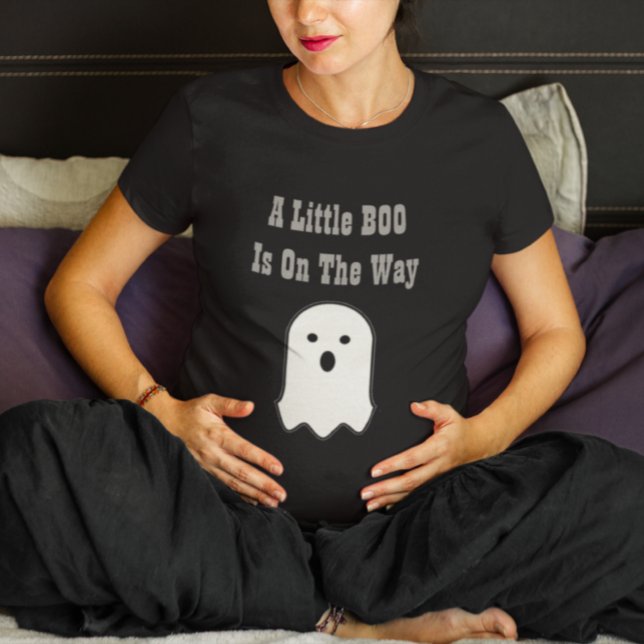 Camiseta Pequeño BOO en camino al embarazo fantasma de Hall (Subido por el creador)
