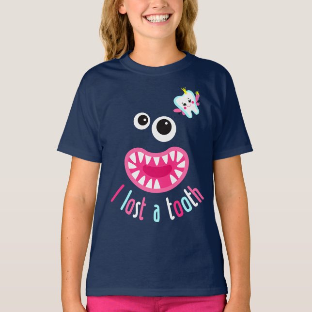 Camiseta Perdí Mi Diente. Un monstruo lindo sin diente. (Anverso)