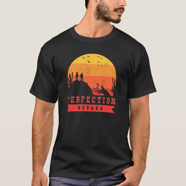Camiseta Perfección, Nevada - Diseño de Tiendas de Regalos (Anverso)