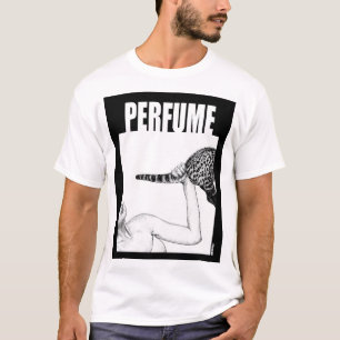 Camiseta Perfume