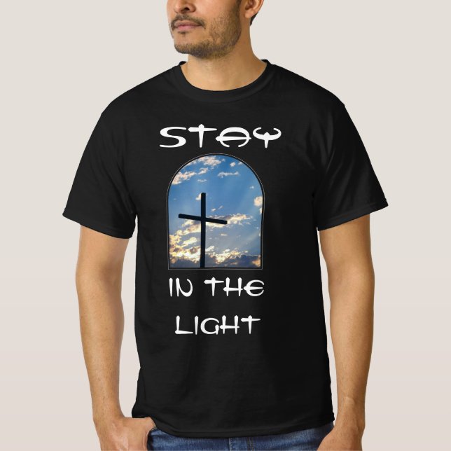 Camiseta Permanecer bajo la luz 3 (Anverso)
