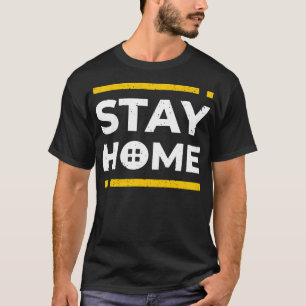 Camiseta Permanecer en casa (2)