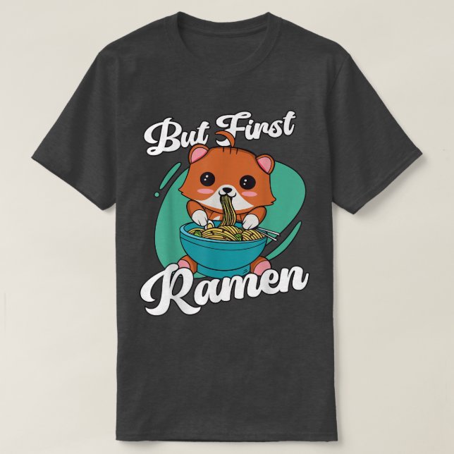 Camiseta Pero el primer gato japonés de Ramen Kawaii Anime (Diseño del anverso)