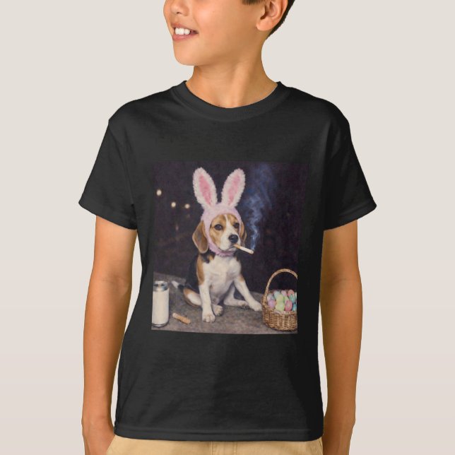 Camiseta Perro Beagle Divertido Orejas de Conejo Retro Fuma (Anverso)