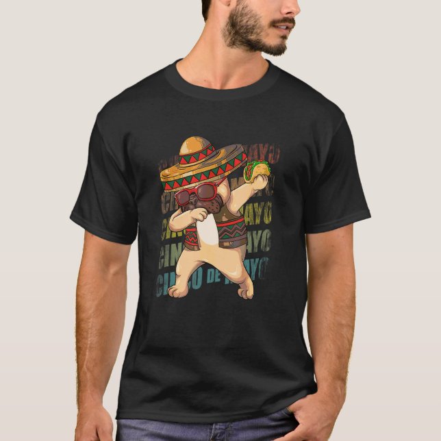 Camiseta Perro cinco de mayo de Poncho Sombr (Anverso)