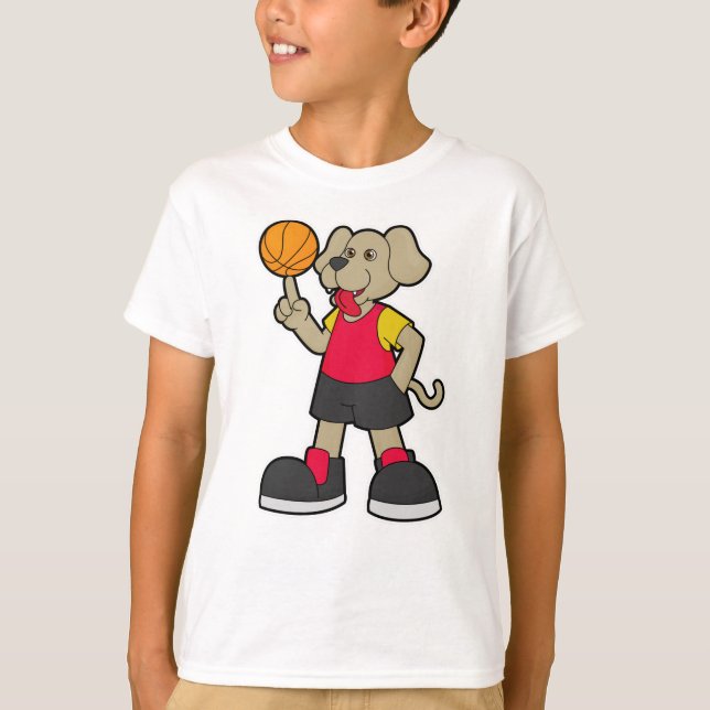 Camiseta Perro como jugador de baloncesto con baloncesto (Anverso)