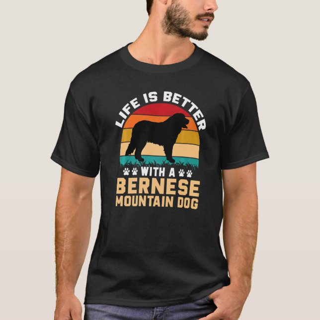 Camiseta Perro con perro de montaña de Bernese 2 (Anverso)