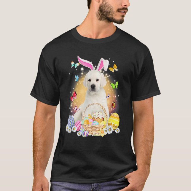Camiseta Perro conejo blanco de Labrador con canasta de hue (Anverso)