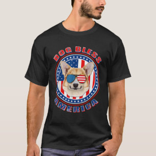Camiseta Perro Corgi Bendice A La Bandera De Estados Unidos